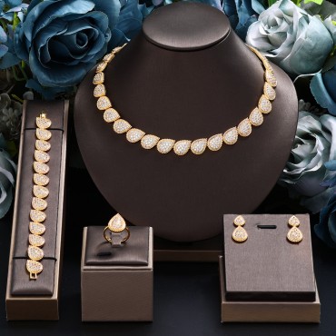 Celebrity Style Zircon Necklace and Earrings Set – 18K Gold-Plated Party Accessories