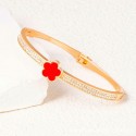 Elegant Flower Bracelet for Women | A Charming Floral Jewelry Design