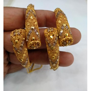 Beautiful and Stylish Bangles | (1 Pair)