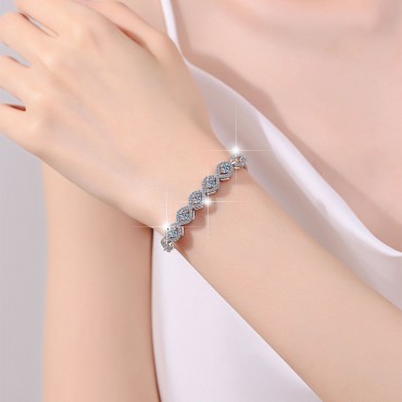 Moissanite Bracelet for Women | High-End Fashion Luxury Jewelry