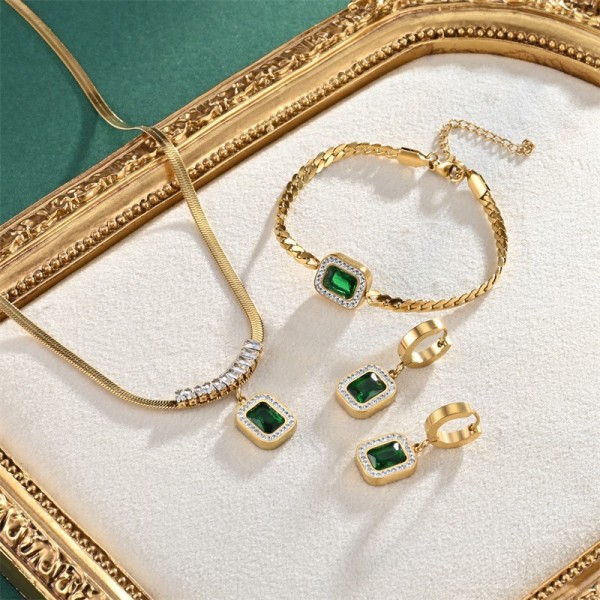 Emerald Titanium Steel Necklace Set for Women 